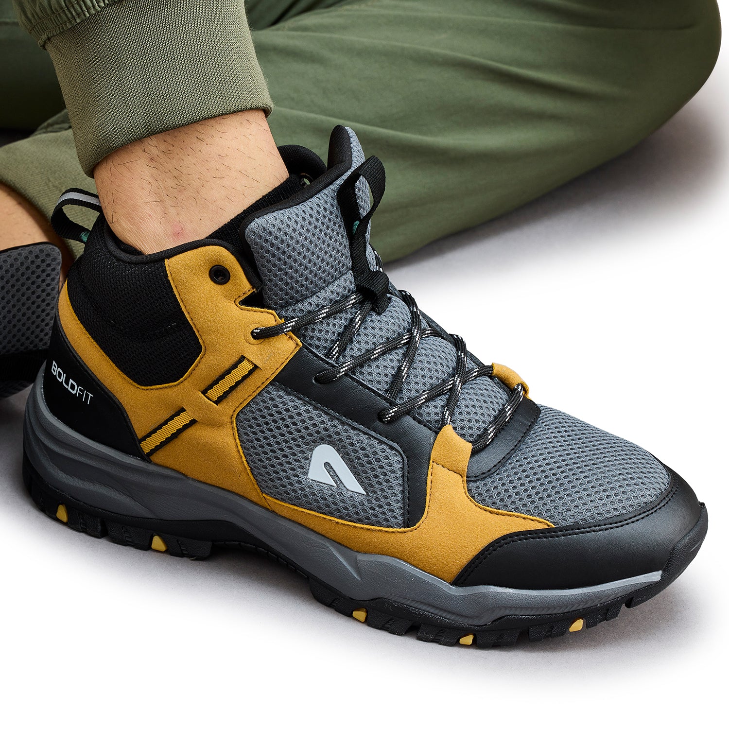 Trail King Hiking Shoes - Yellow - Image 9