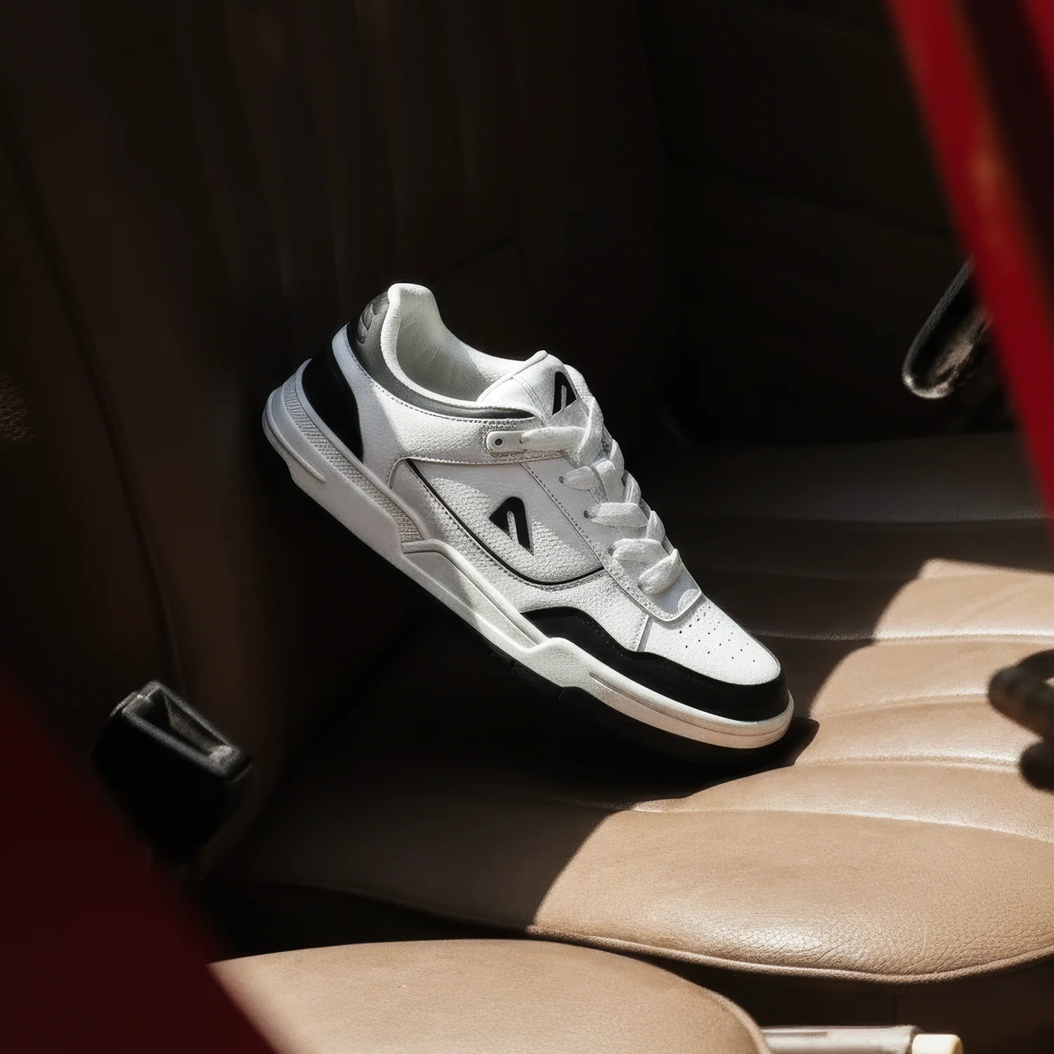 DRIPWAVE WHITE/BLACK WOMEN SNEAKER - Image 6